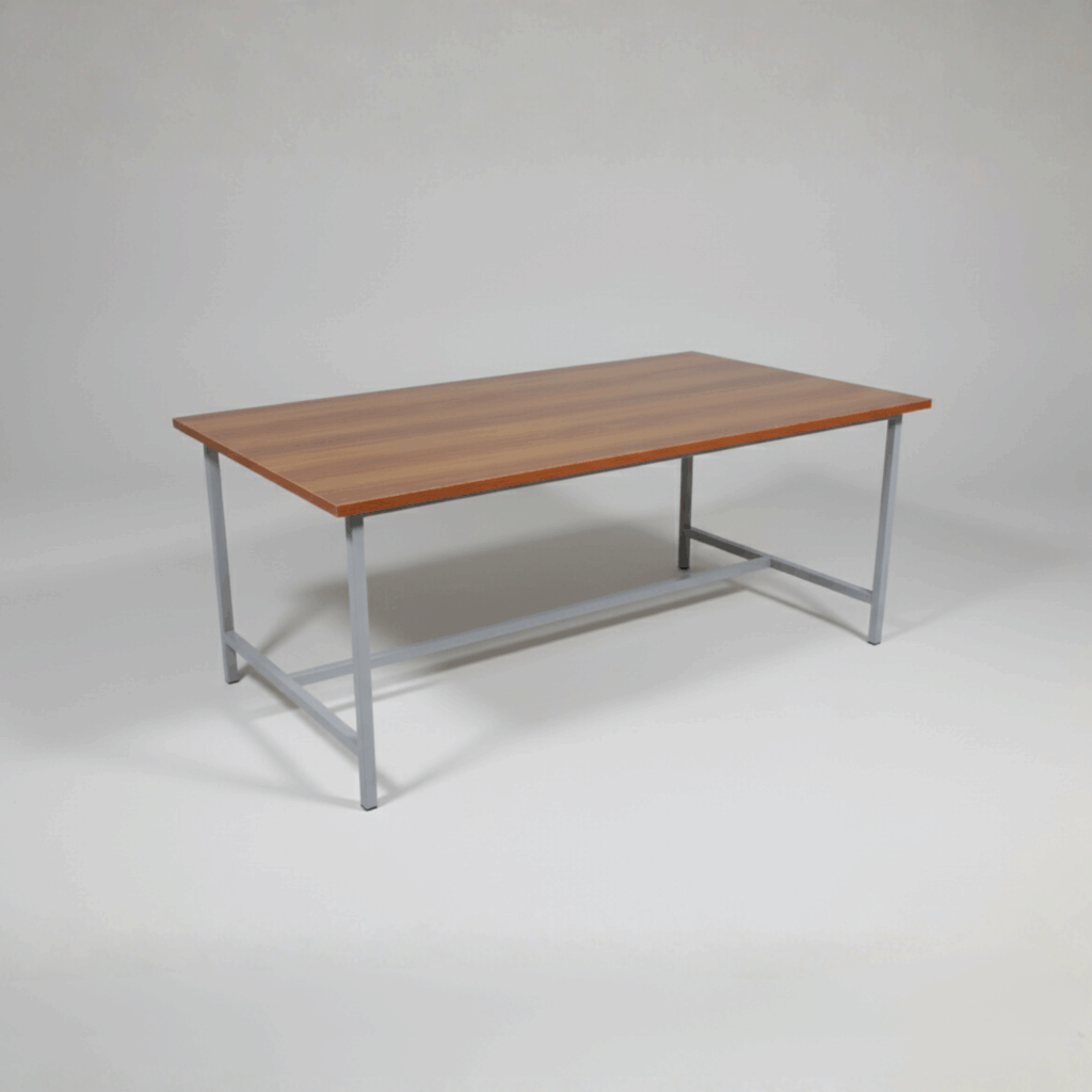 AAGWTT04 – Wooden Top Table